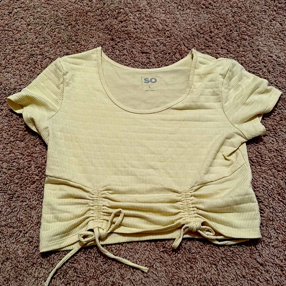 Yellow crop top size large in juniors
